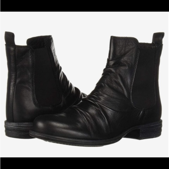 Miz Mooz Womens Lissie Black Genuine Leather Chelsea Boots Size 40 9-9.5 whimsy - Picture 1 of 16